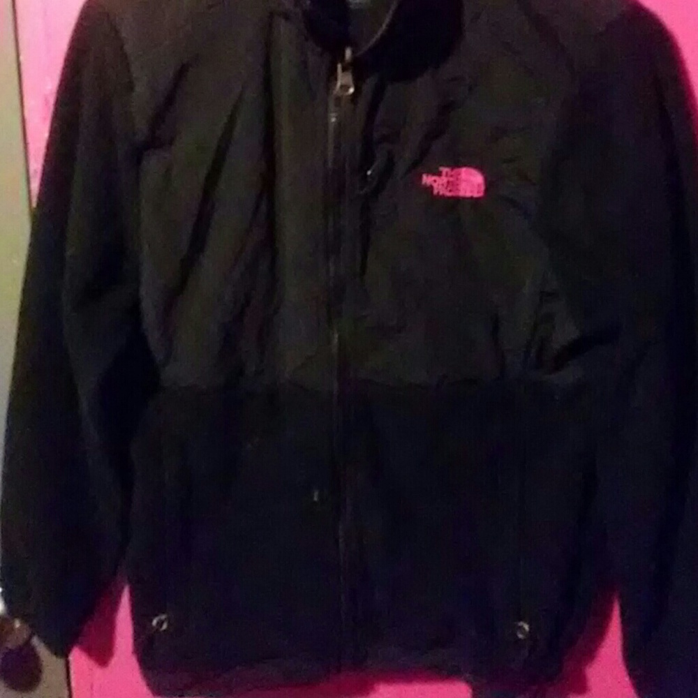A black north face jacket